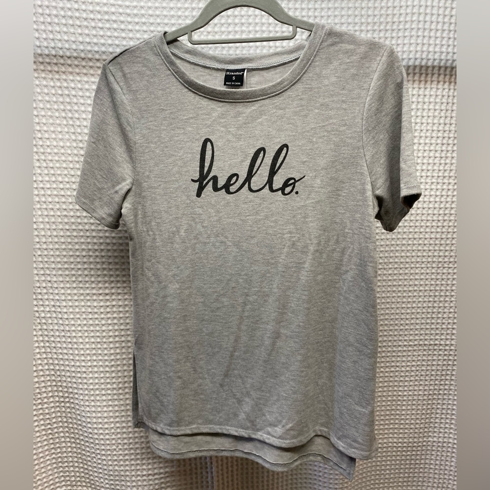 SOFT OVERSIZED GRAPHIC T SHIRT HELLO